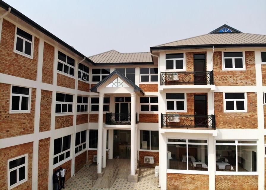 Royal Baron Hotel Kumasi Exterior photo